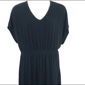 LAND’S END Black V-Neck Knit Dress
